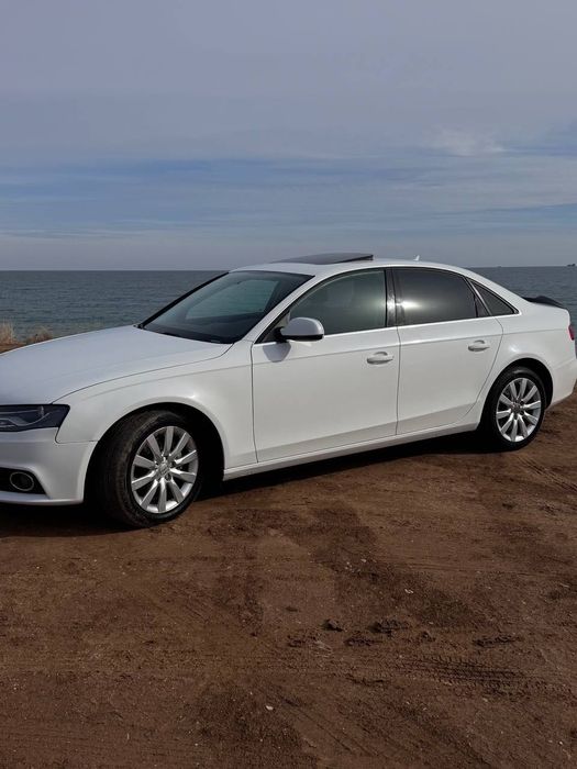 Продам Audi A4B8