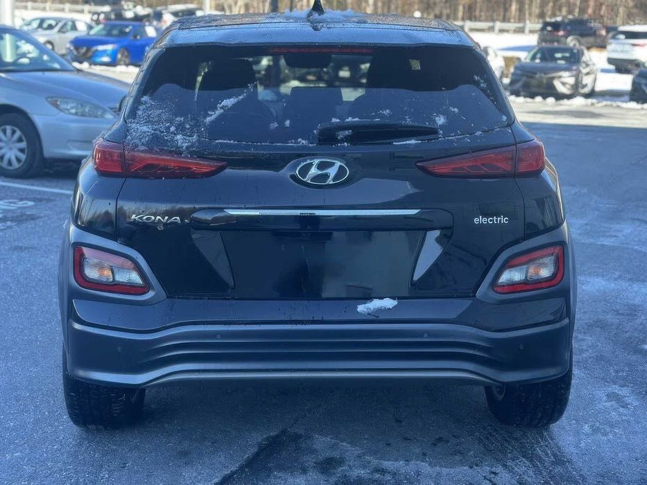 Hyundai Kona Electric Ultimate      2021