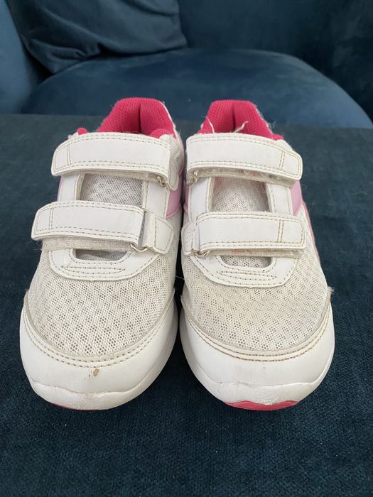 Фірмові кросівки Diadora