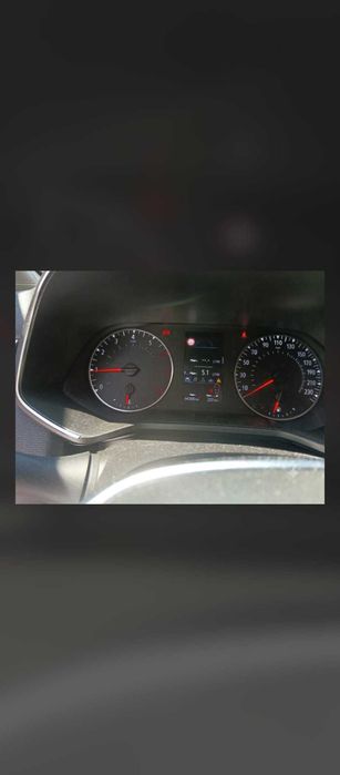 Renault Clio imperdível 2020 65000km