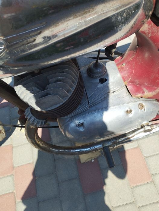 Продам ЯВА-350 ( Старушка)