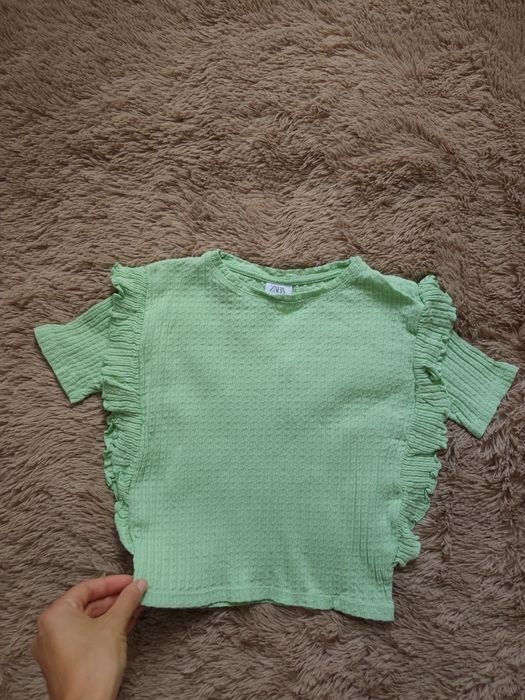 Футболка дівчинці 122-128р Zara