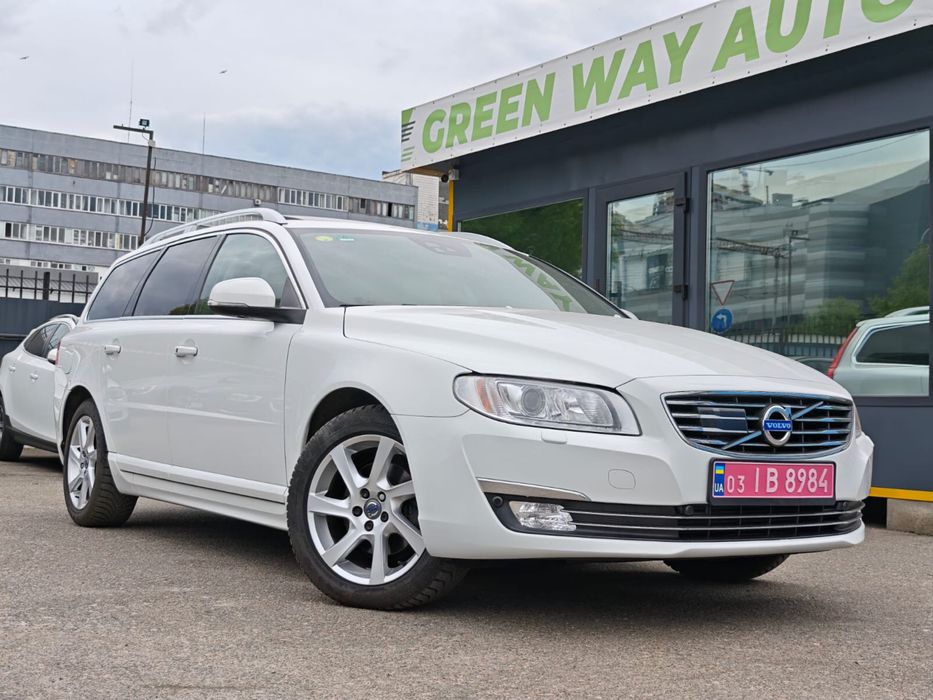 Volvo V70 III Facelift SUMMUM 2016 2.0 D4 автомат ВІДЕО
