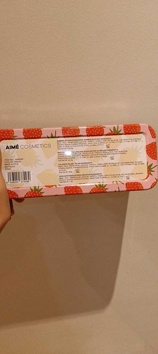 Paleta de maquilhagem usada