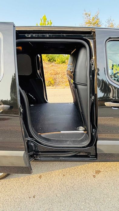 Citroen Berlingo 1.5 hdi eat8