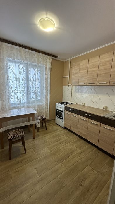 Оренда квартири 3 к Малікова