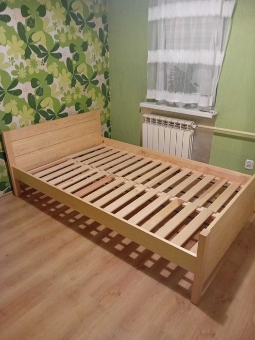 Sprzedam łóżko sypialne