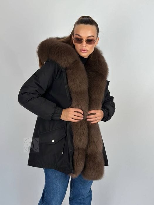 Куртка парка жіноча зимова з натуральним хутром фінського песця