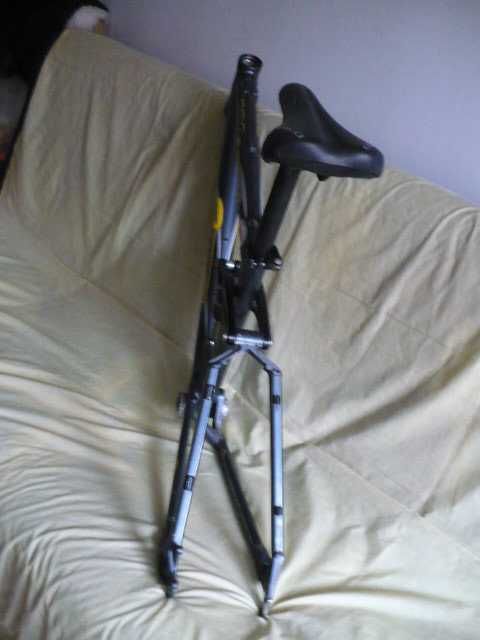 Rama rowerowa Full z damperem +suport