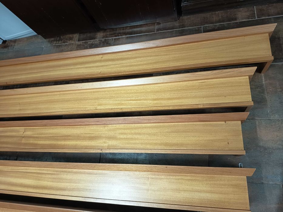 Sanefas em madeira tola