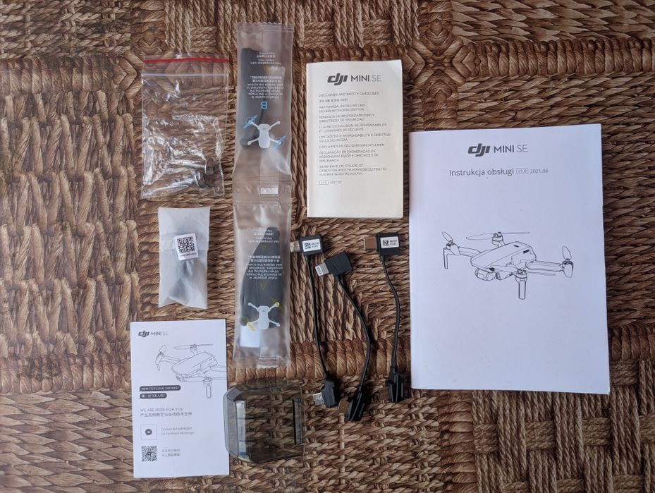 Dron DJI Mini SE – Stan Idealny, Kompletny Zestaw + Akcesoria