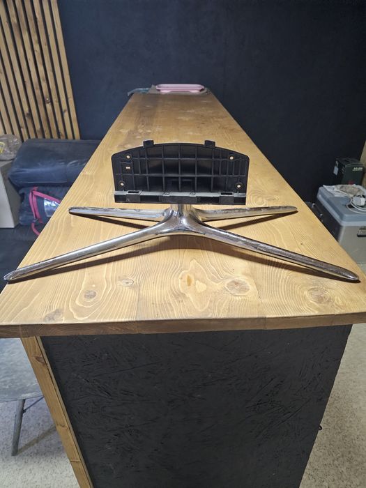 підставка тримач під телевізор Самсунг