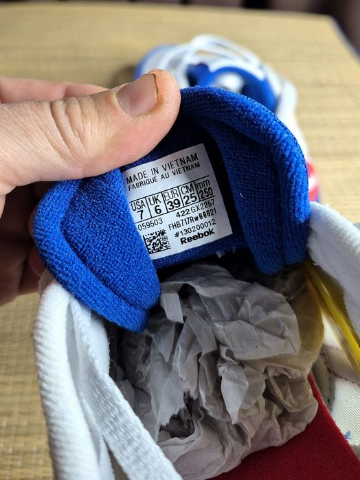 Оригінальні жіночі кроссівки Reebok Classic Leather(39-25см).