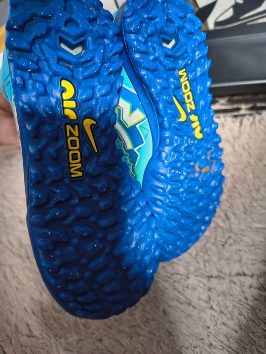 Buty piłkarskie turfy dla dzieci Nike Kylian Mbappe rozm.31