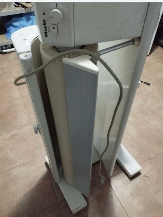Magiel elektryczny prasowalnica Miele B890 profesional