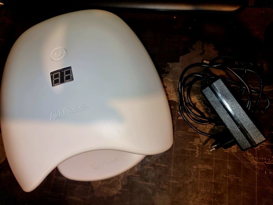 Maquina de unhas de gel