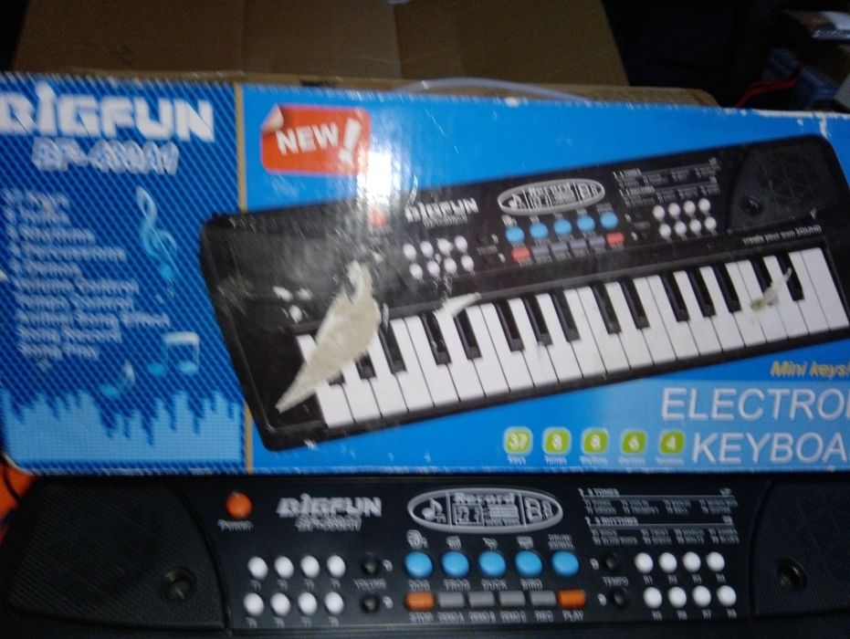 Zabawka edukacyjna Mój pierwszy keyboard big fun plus mikrofon nowy