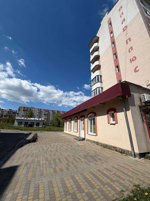 Продаж комерційного приміщення в місті Долина