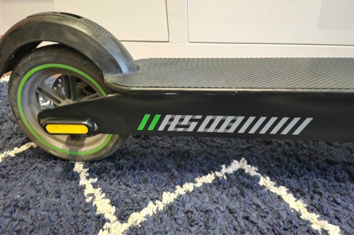 Acer Electric Scooter ES Série 3 - IMPECÁVEL