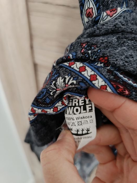 Letnia sukienka Grey Wolf r. M 100% wiskoza