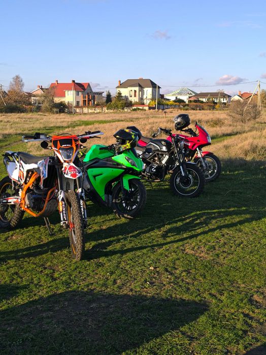 Продам мотоцикл viper r1