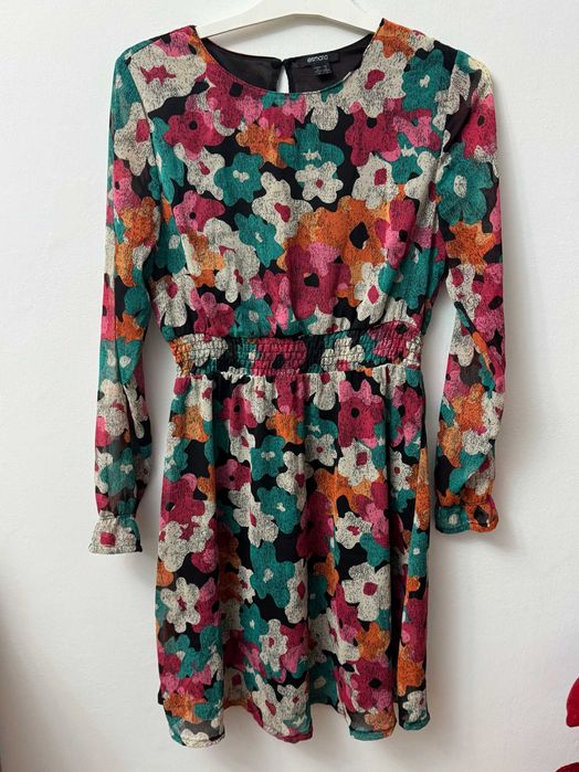 Sukienka w kwiaty codzienna w kwiatki na co dzień floral Esmara 40 L