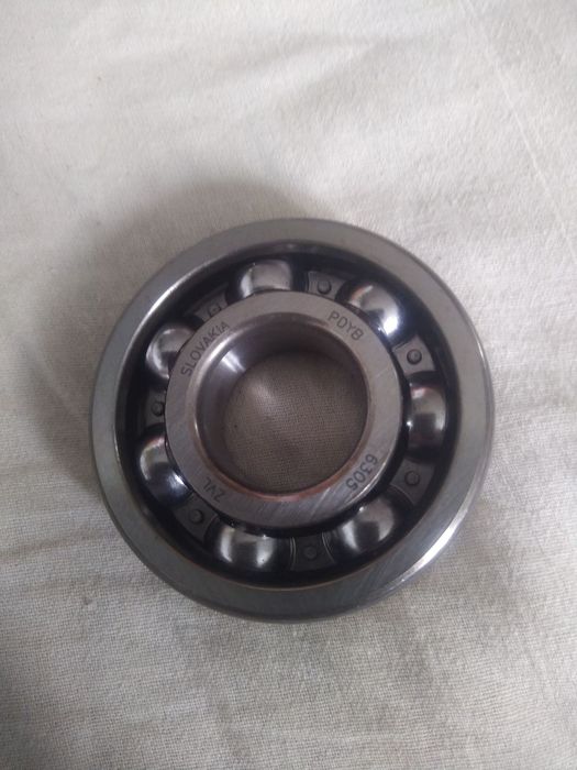 Підшипник 6305 Ява .