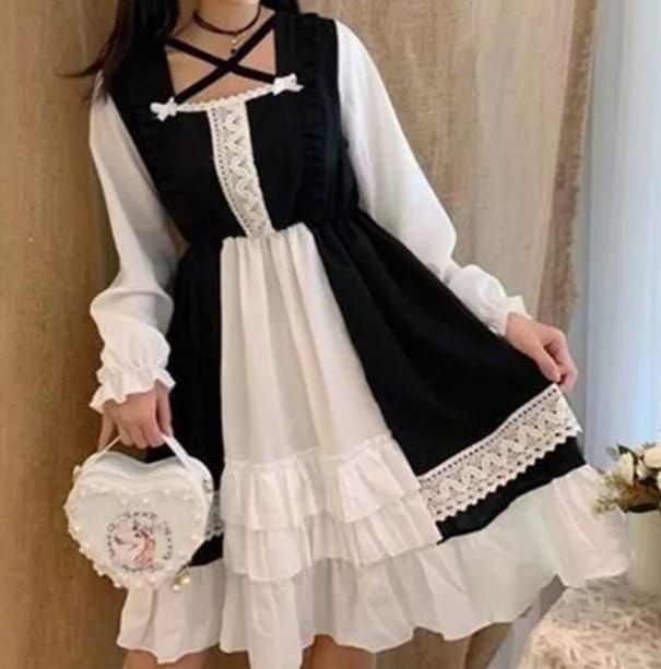 Śliczna, urocza, japońska sukienka w stylu Lolita Harajuku Kawaii. Roz