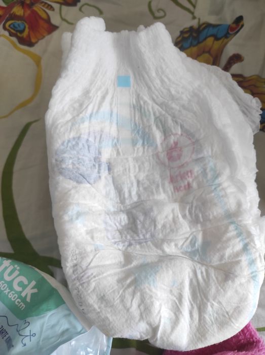 Продам підгузки molfix 6
