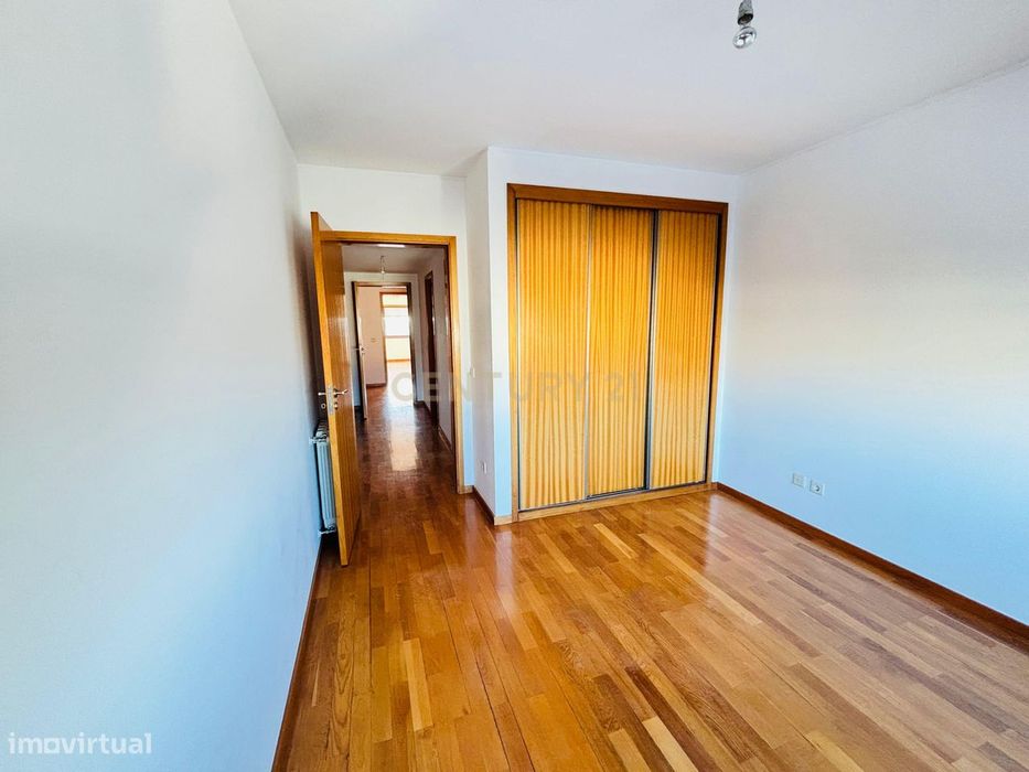 Apartamento T3 Moderno - Padrão da Legua