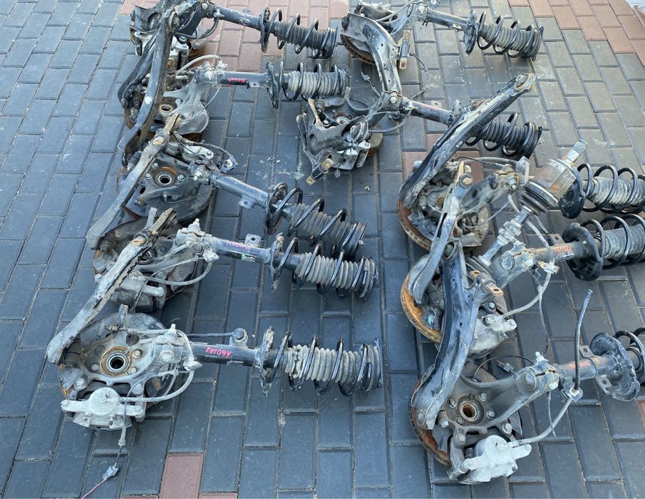 Nissan Rogue. Nissan Rogue Sport: рычаг кулак стойка полуось подрамник