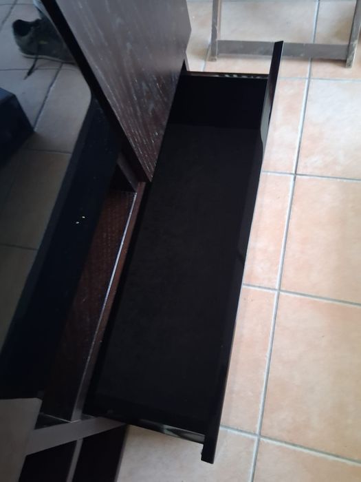 Móvel de entrada espelho e sapateira