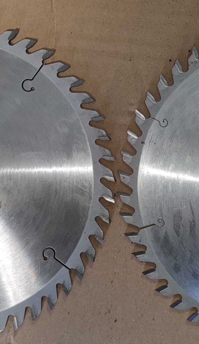 Пильні диски по дереву C.D.E. Італія Ø250–550 мм твердосплавні