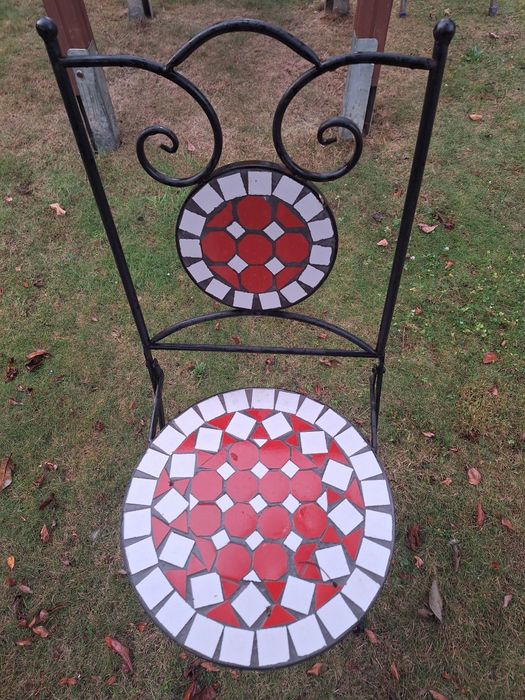 Krzesło mozaikowe