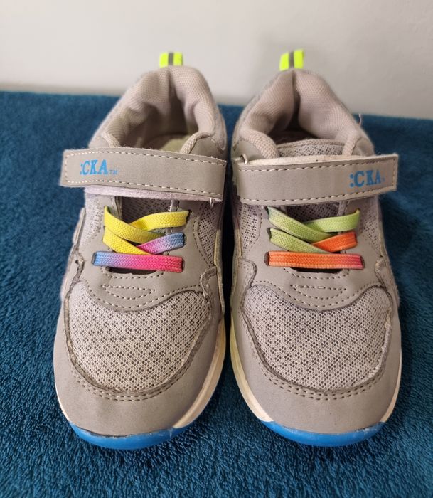 Skóżane wytrzymałe buty z ortopedyczną wkładką