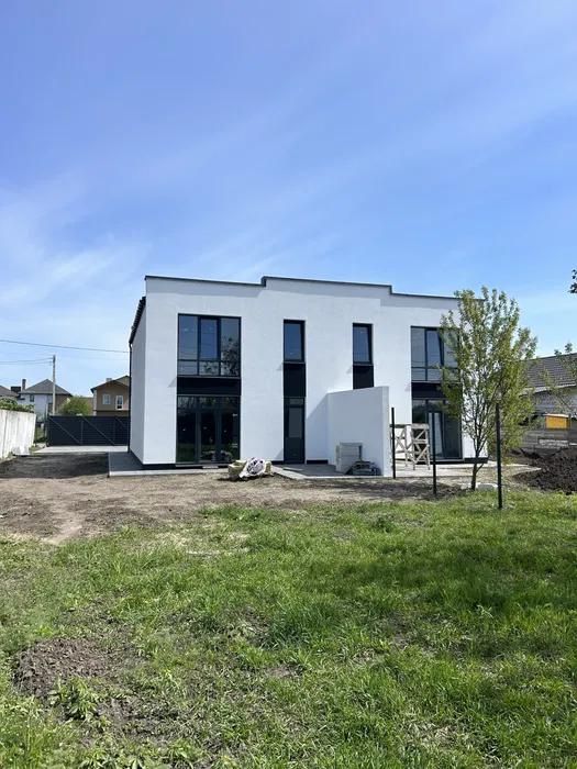 Будівництво будинків  від 500 $/м²