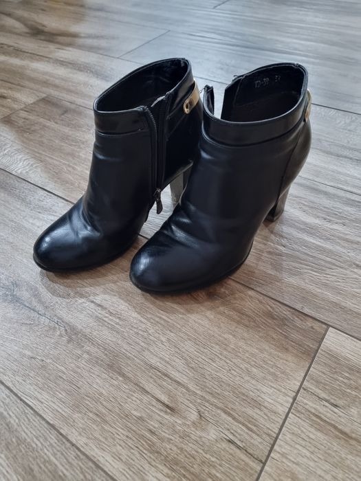 Buty przejściowa 36