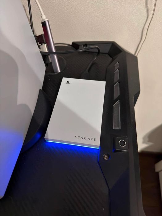 PS5 + comando + disco externo 2TB