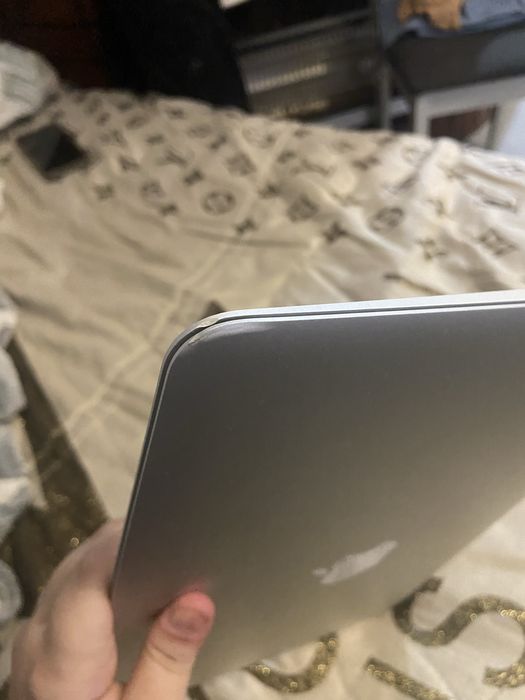 Macbook Air 13 versao MacOs 12.7.6