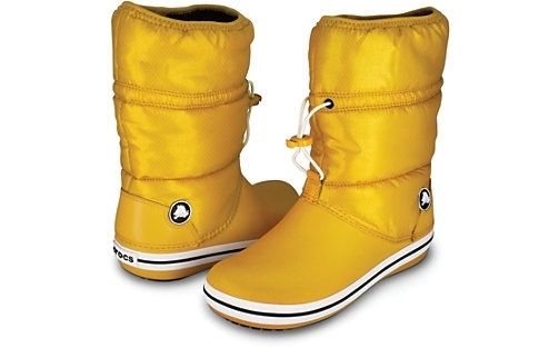жовті гумові зимові чоботи crocs