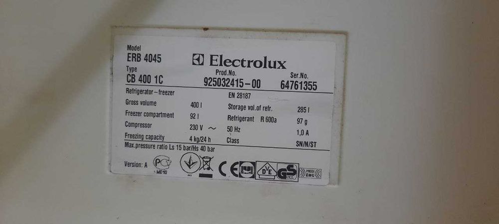 б/у холодильник Electrolux (с вместительной морозилкой). Нужен ремонт.