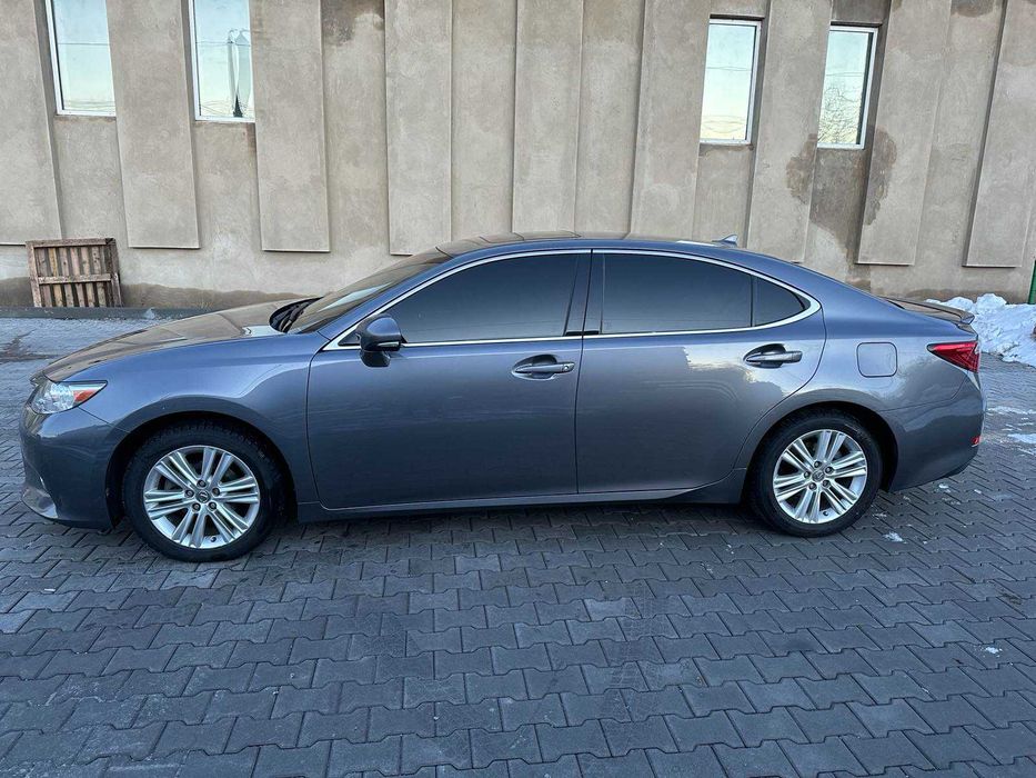 Продам Lexus ES 350
