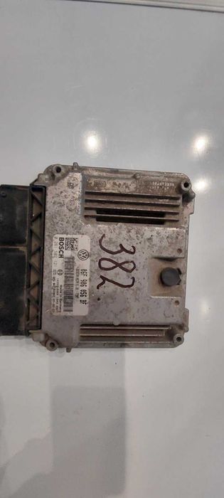 Блок управления двигателя Seat Leon 06F906056BF