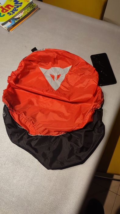 Capa Chuva mochila Dainese