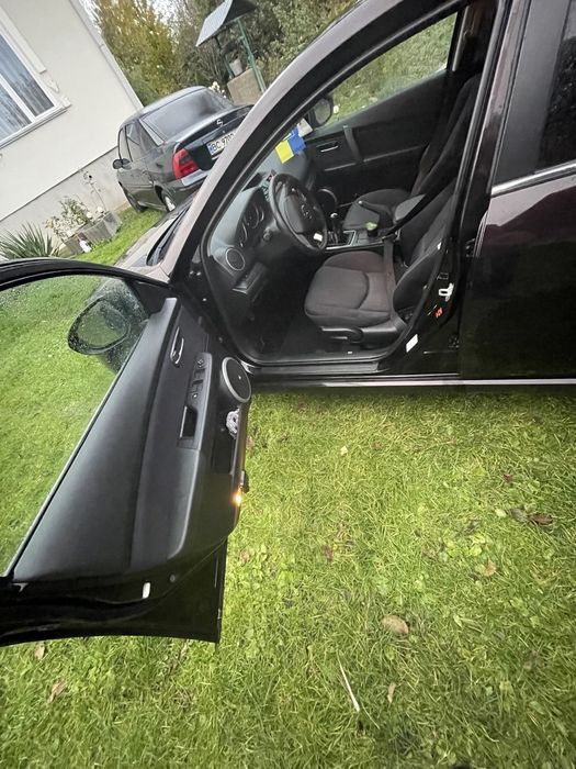 Мазда 6 2010 року