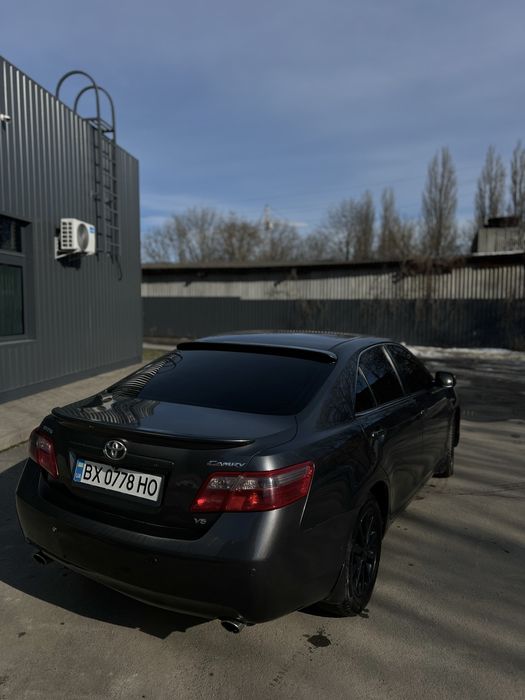 Продам Toyota Camry 40