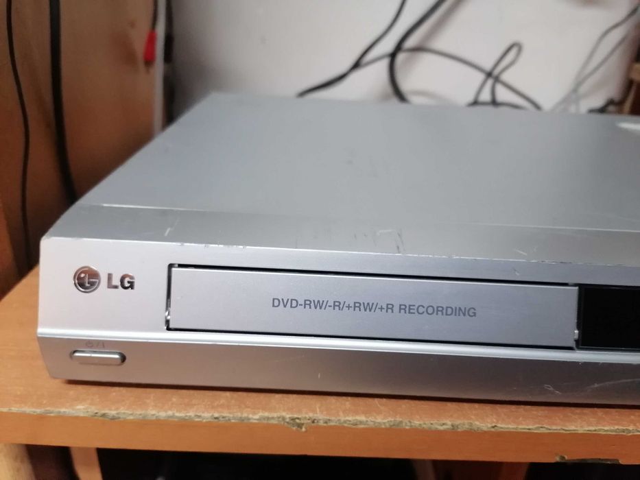 Nagrywarka LG RH266