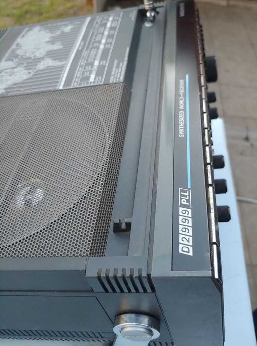 Радіоприймач всехвилевий Philips D2999 / Magnavox D2999 (radio радіо AM, FM, SW або LW)