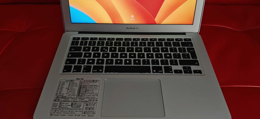 MacBook Air 13” RARO | Intel i7 2,2 GHz | 1 000 Go SSD Rápido