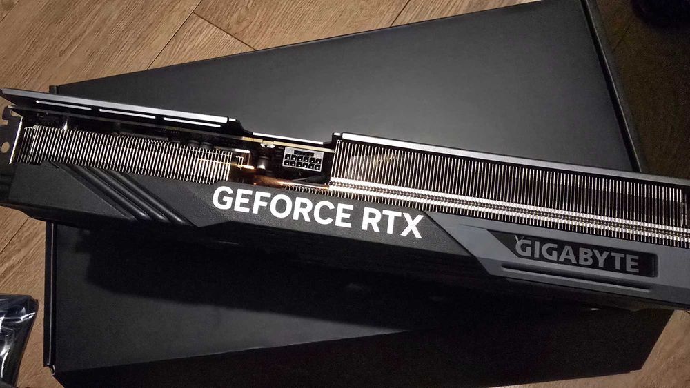 gigabyte geforce rtx 4070 - купити комп'ютери та комплектуючі